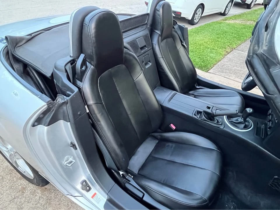 2006 Mazda NC MX-5 Miata - Image 10 of 17