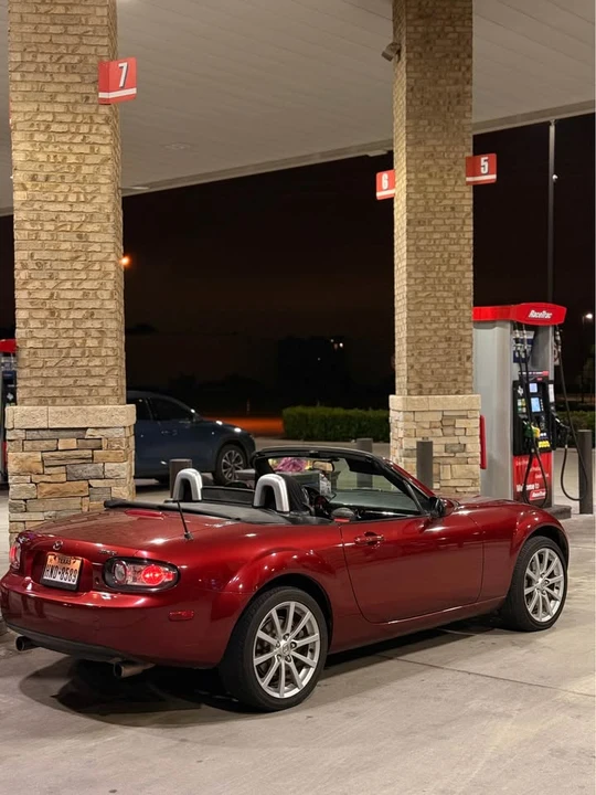 2006 Mazda NC MX-5 Miata - Image 3 of 8
