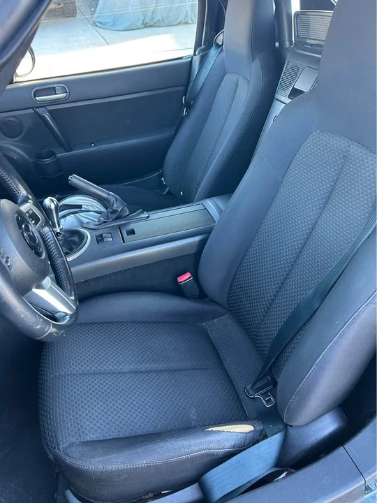 2006 Mazda NC MX-5 Miata - Image 14 of 16