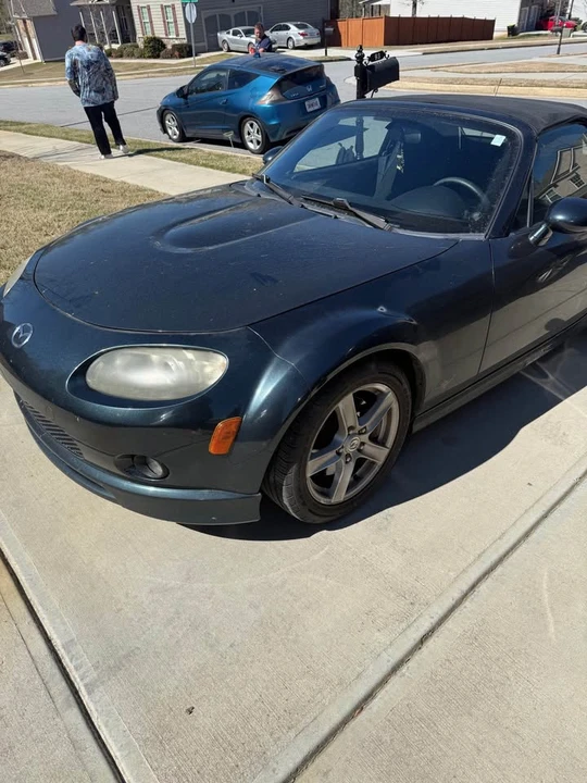 2006 Mazda NC MX-5 Miata - Image 2 of 5