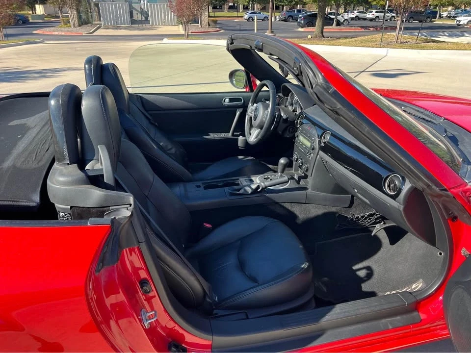 2006 Mazda NC MX-5 Miata - Image 10 of 13