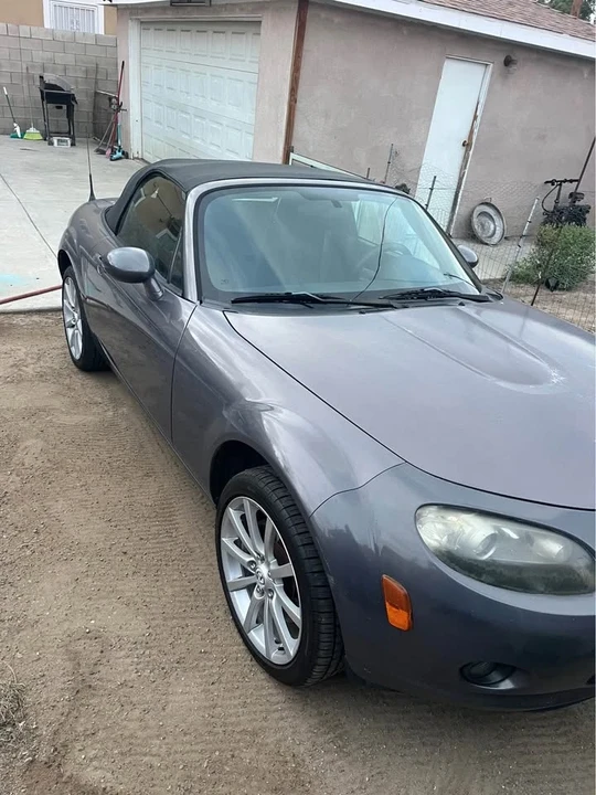 2006 Mazda NC MX-5 Miata - Image 4 of 16