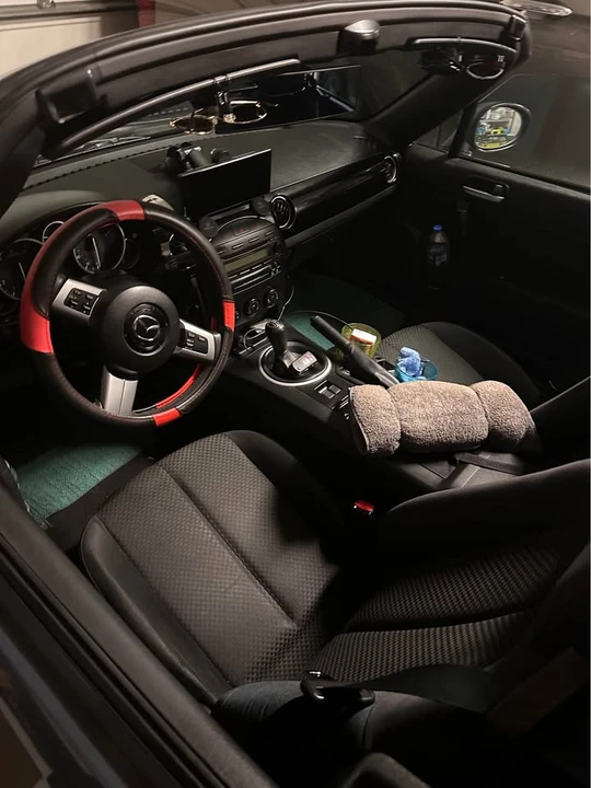 2006 Mazda NC MX-5 Miata - Image 7 of 8