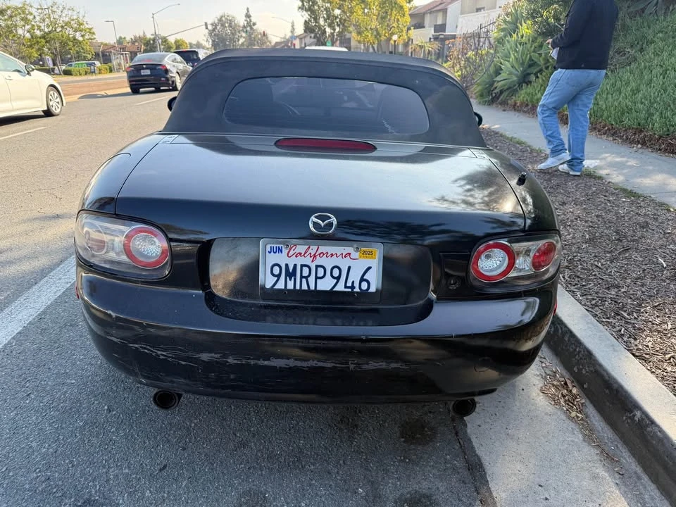 2006 Mazda NC MX-5 Miata - Image 3 of 4