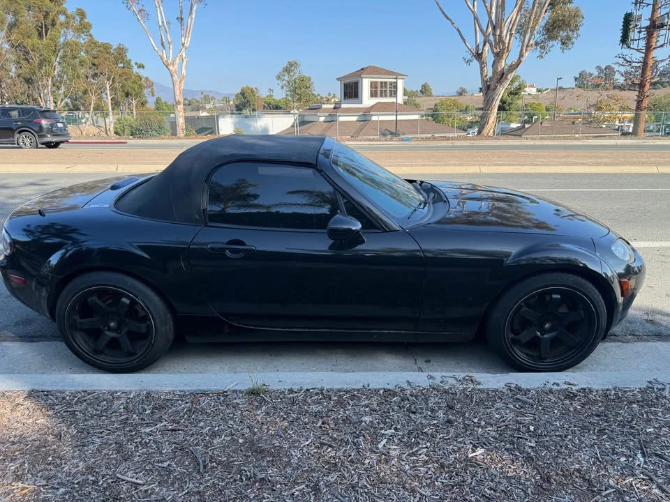2006 Mazda NC MX-5 Miata - Image 4 of 4