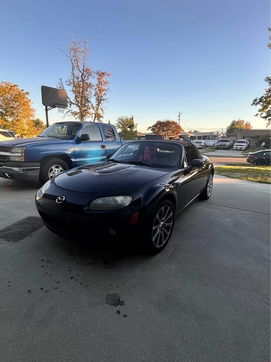 2006 Mazda NC MX-5 Miata - Image 3 of 5
