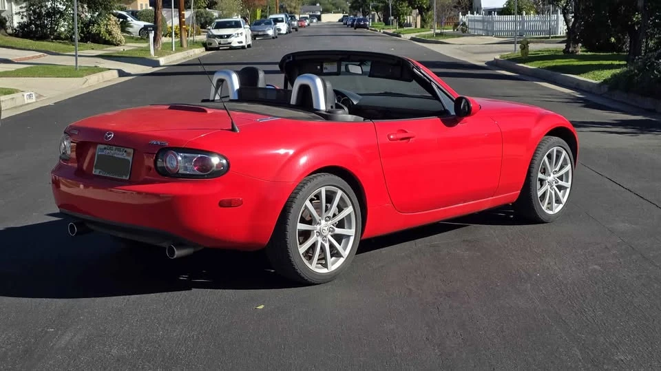 2006 Mazda NC MX-5 Miata - Image 2 of 4