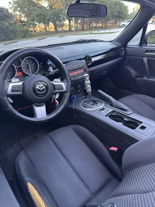 2006 Mazda NC MX-5 Miata - Image 3 of 10