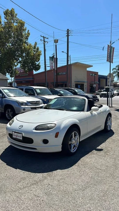 2006 Mazda NC MX-5 Miata - Image 5 of 5