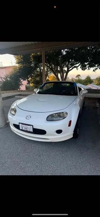 2006 Mazda NC MX-5 Miata - Image 2 of 5