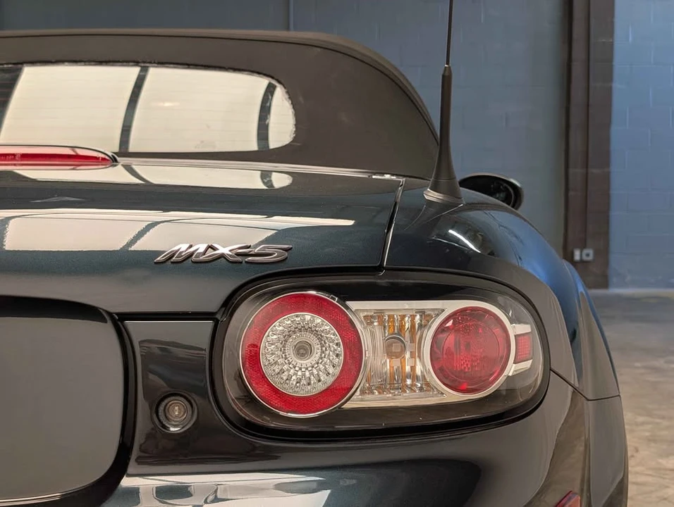 2006 Mazda NC MX-5 Miata - Image 12 of 19