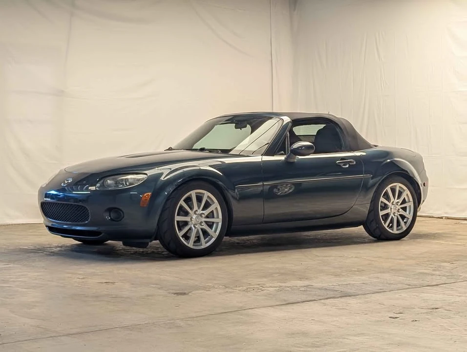 2006 Mazda NC MX-5 Miata - Image 3 of 19