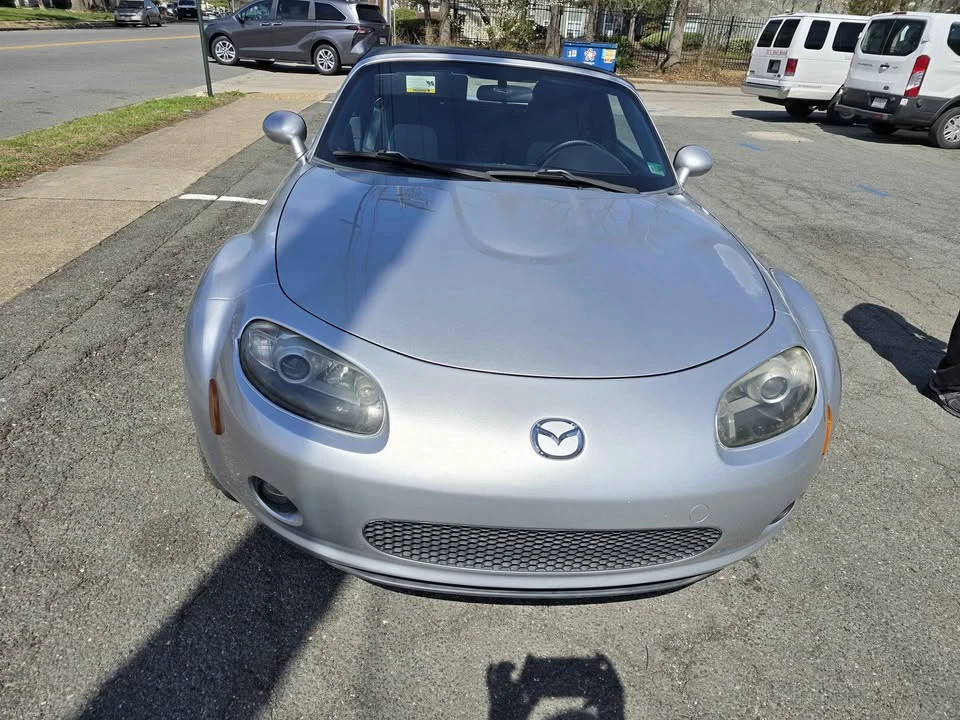 2006 Mazda NC MX-5 Miata - Image 9 of 17