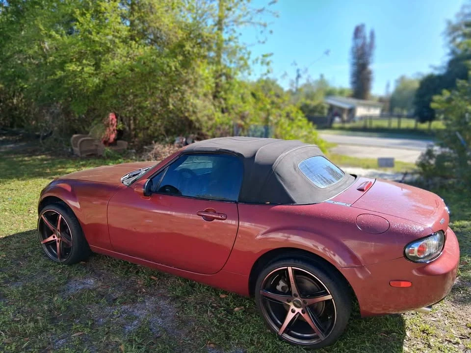 2006 Mazda NC MX-5 Miata - Image 3 of 11