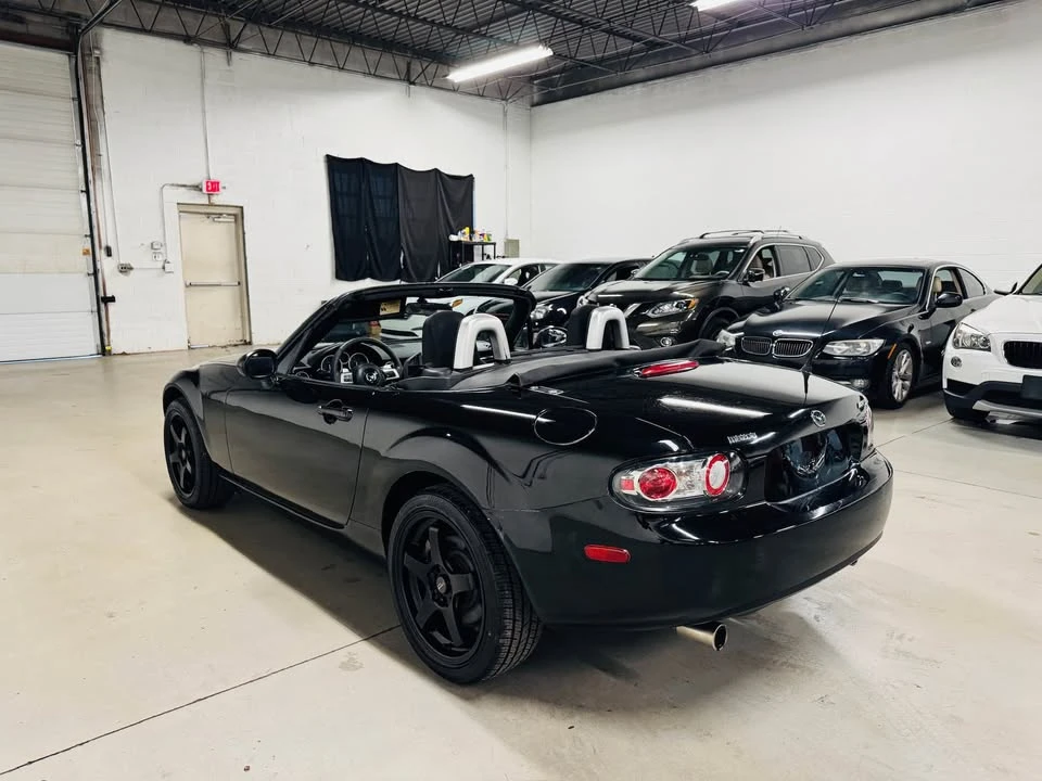 2006 Mazda NC MX-5 Miata - Image 14 of 20