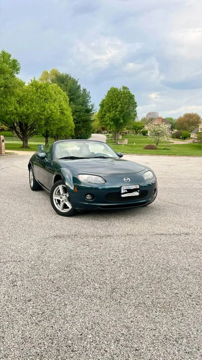 2006 Mazda NC MX-5 Miata - Image 5 of 10