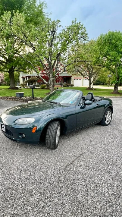 2006 Mazda NC MX-5 Miata - Image 2 of 10