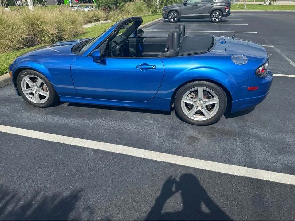 2006 Mazda NC MX-5 Miata - Image 8 of 16