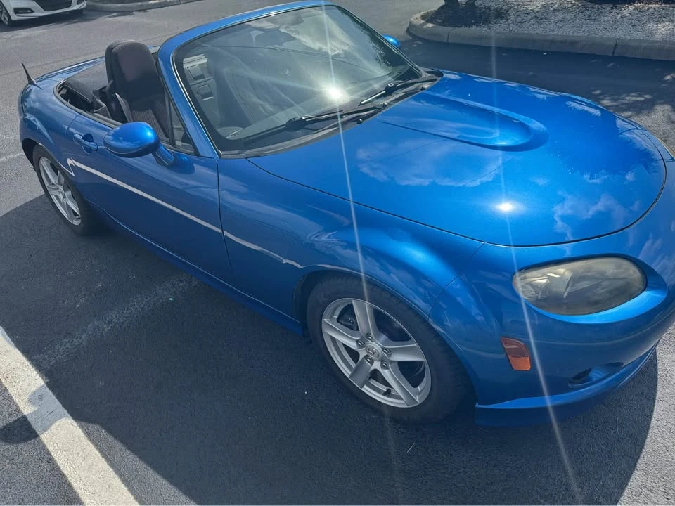 2006 Mazda NC MX-5 Miata - Image 10 of 16