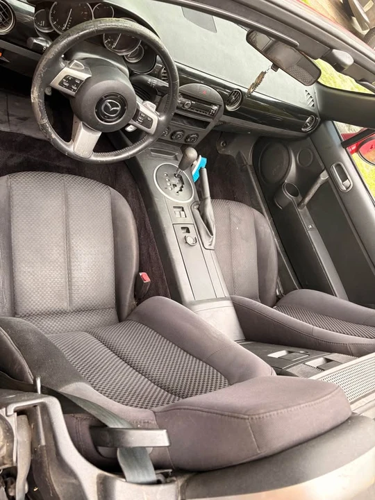 2006 Mazda NC MX-5 Miata - Image 2 of 15