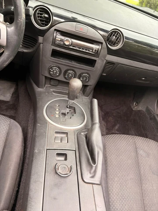 2006 Mazda NC MX-5 Miata - Image 5 of 15