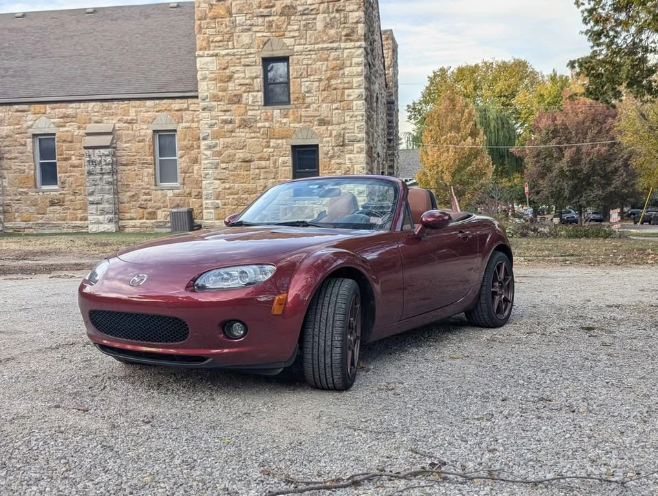 2006 Mazda NC MX-5 Miata - Image 2 of 18