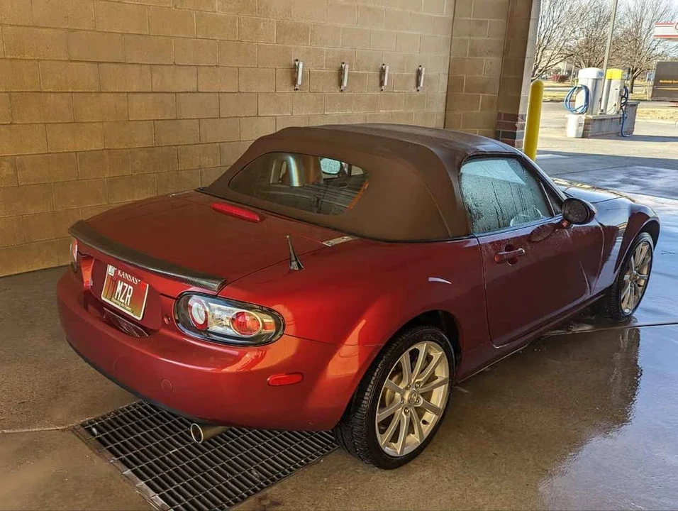 2006 Mazda NC MX-5 Miata - Image 14 of 18