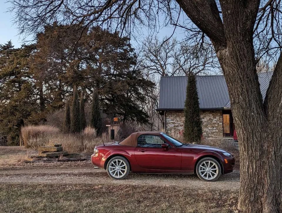 2006 Mazda NC MX-5 Miata - Image 18 of 18