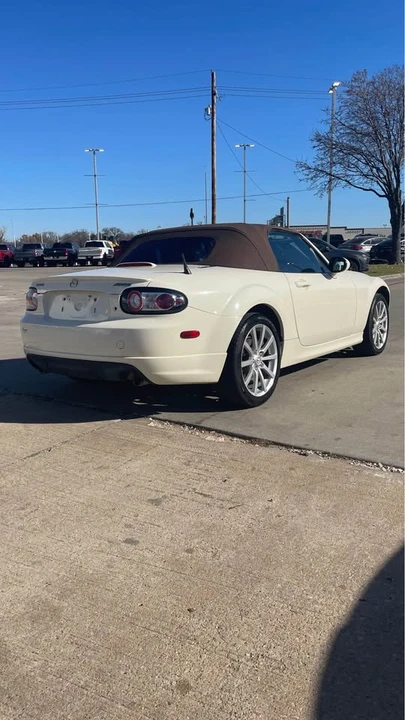 2006 Mazda NC MX-5 Miata - Image 4 of 11