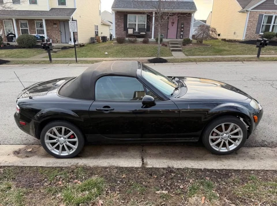 2006 Mazda NC MX-5 Miata - Image 4 of 5