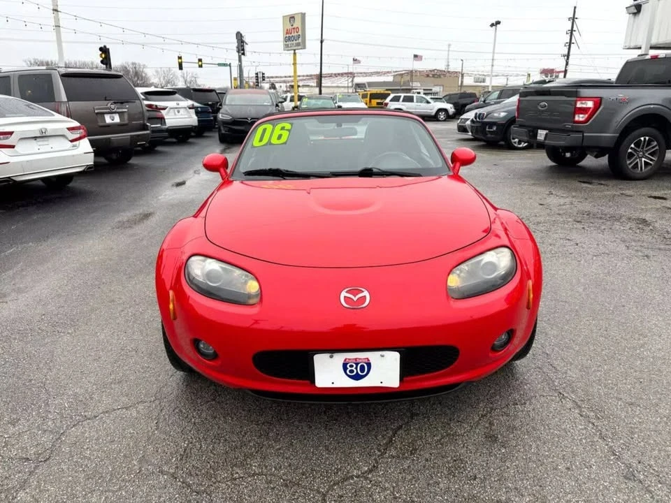 2006 Mazda NC MX-5 Miata - Image 2 of 20