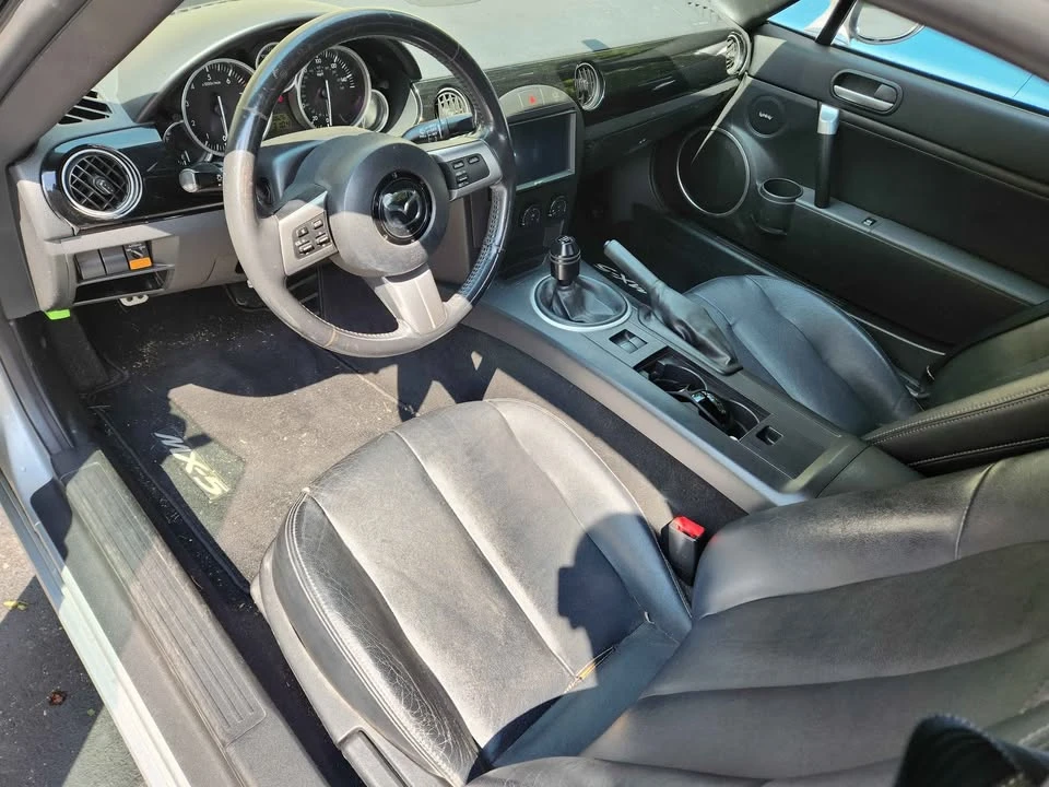 2006 Mazda NC MX-5 Miata - Image 5 of 9