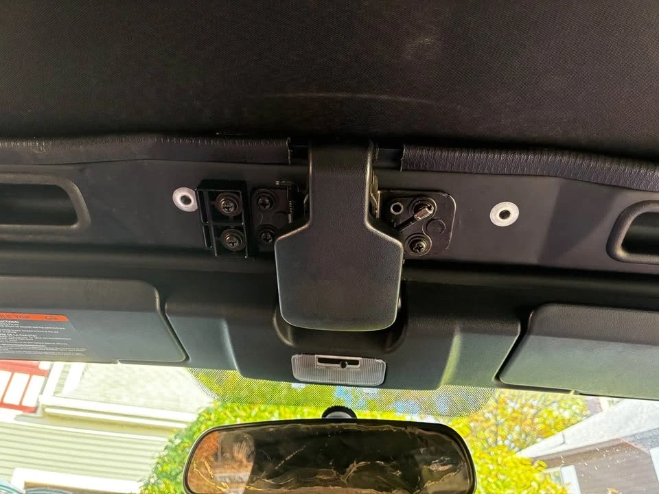 2006 Mazda NC MX-5 Miata - Image 8 of 17