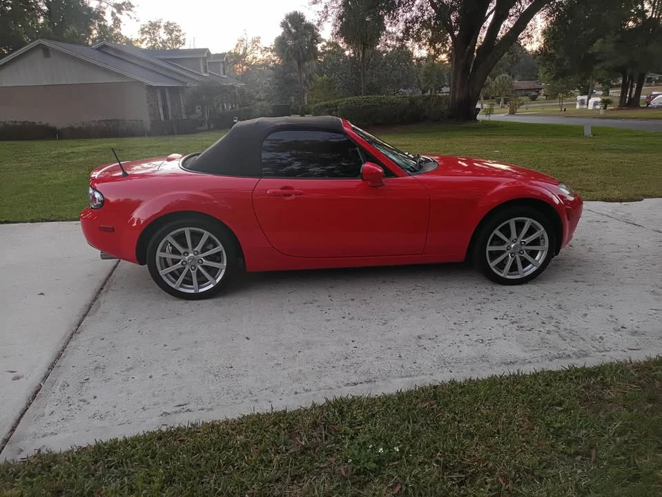 2006 Mazda NC MX-5 Miata - Image 3 of 13