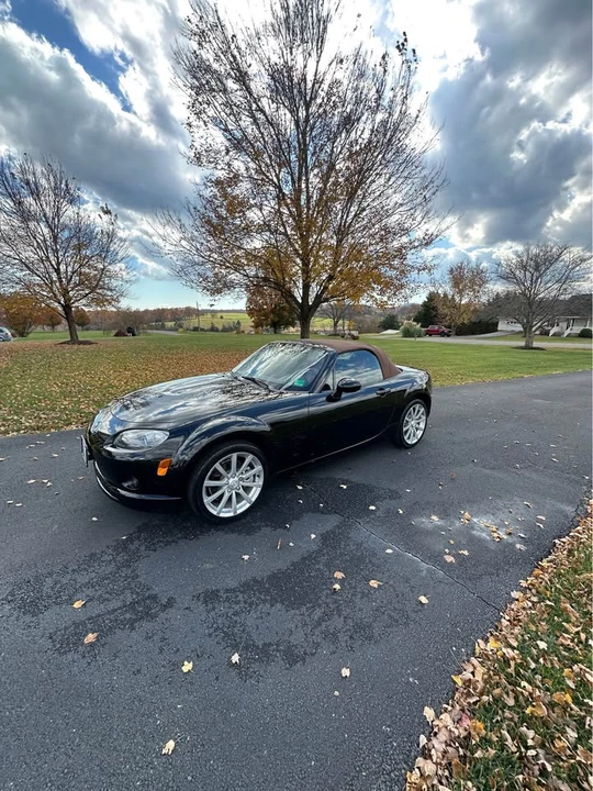 2006 Mazda NC MX-5 Miata - Image 3 of 7