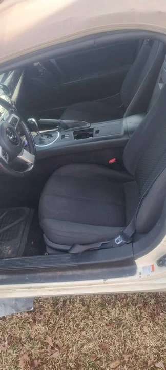 2006 Mazda NC MX-5 Miata - Image 4 of 6