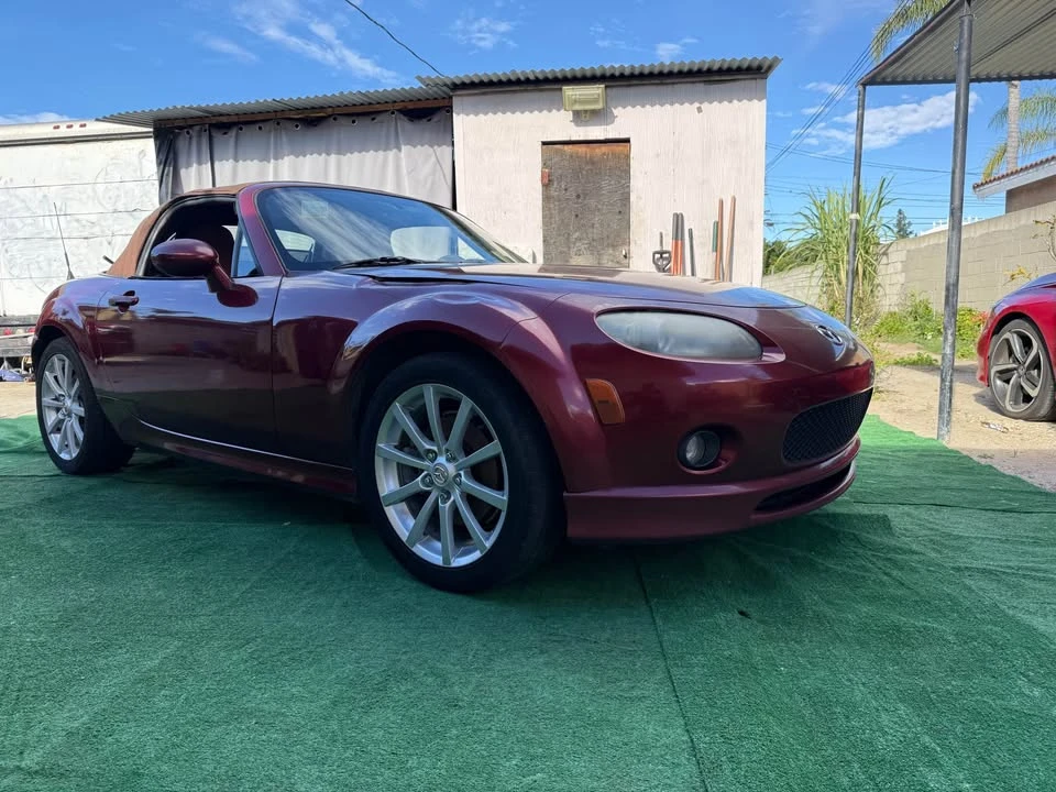 2006 Mazda NC MX-5 Miata - Image 4 of 8
