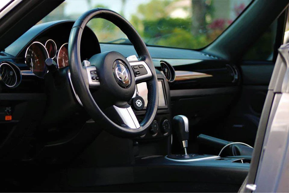 2006 Mazda NC MX-5 Miata - Image 5 of 7