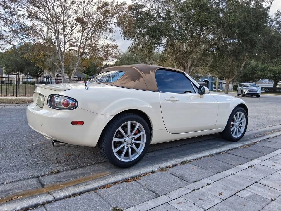 2006 Mazda NC MX-5 Miata - Image 16 of 16
