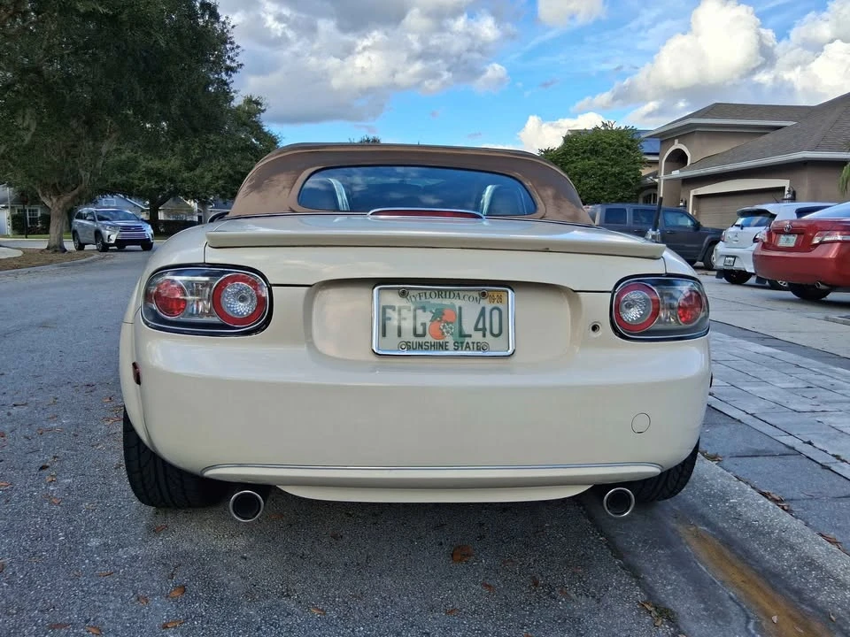 2006 Mazda NC MX-5 Miata - Image 5 of 16