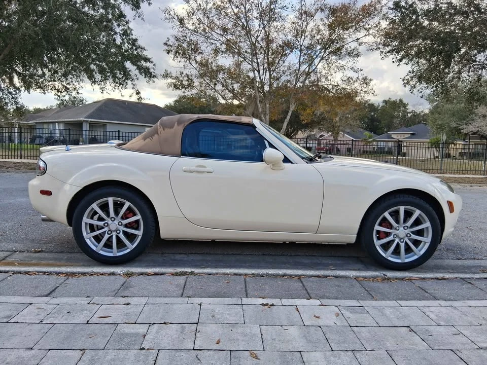 2006 Mazda NC MX-5 Miata - Image 3 of 16