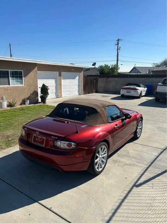 2006 Mazda NC MX-5 Miata - Image 3 of 8