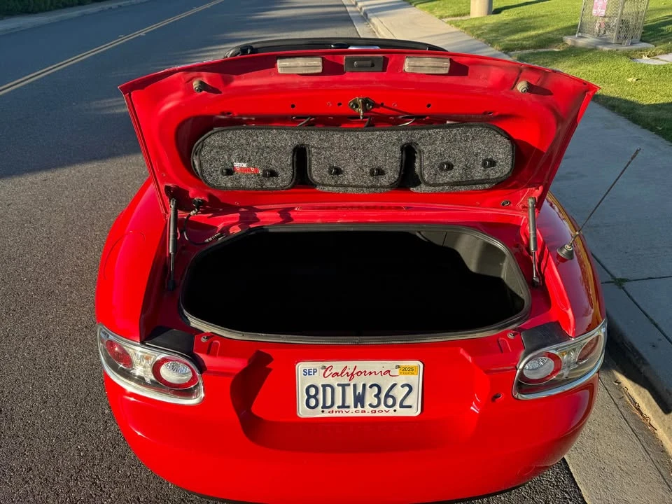 2006 Mazda NC MX-5 Miata - Image 8 of 15
