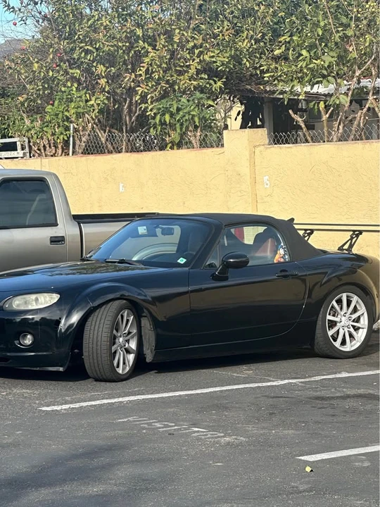 2006 Mazda NC MX-5 Miata - Image 2 of 6