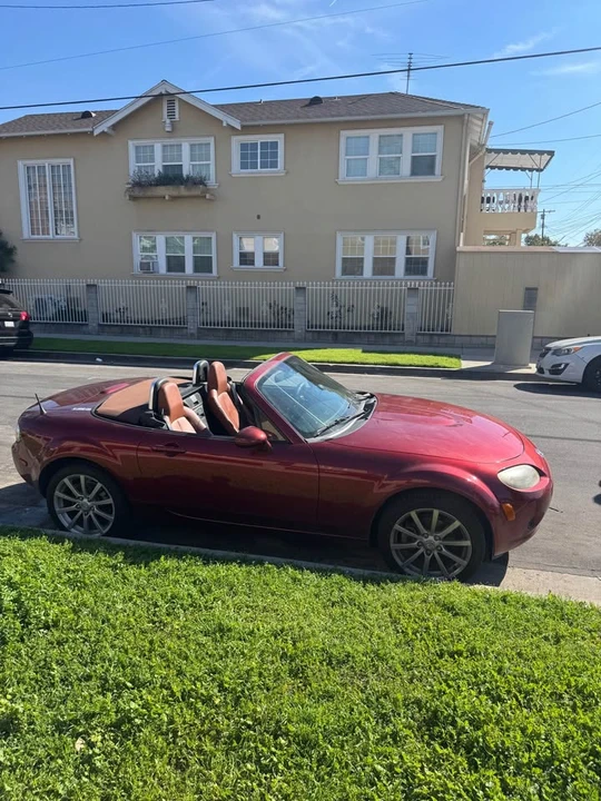 2006 Mazda NC MX-5 Miata - Image 8 of 14