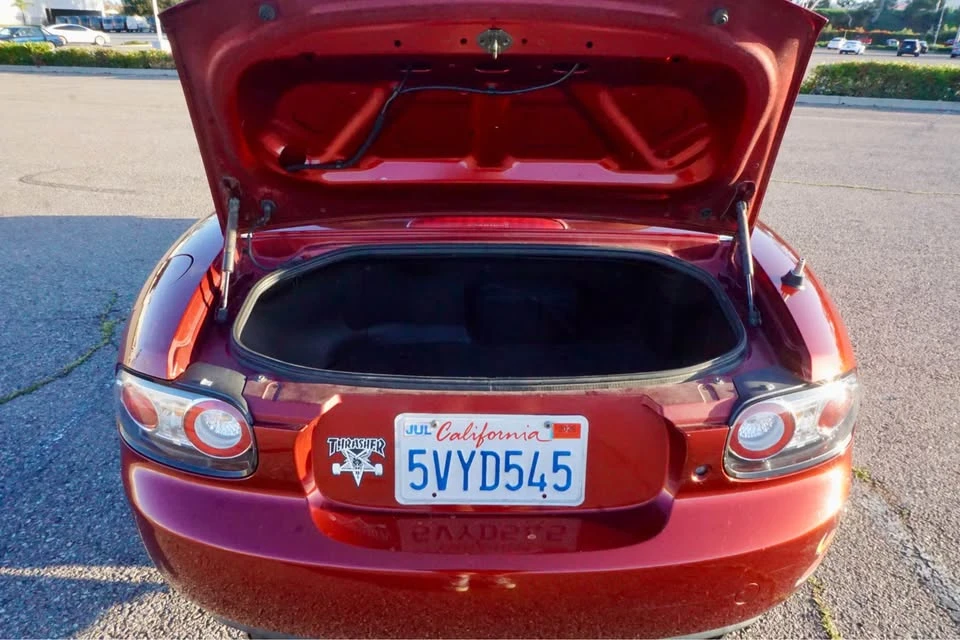 2006 Mazda NC MX-5 Miata - Image 5 of 10