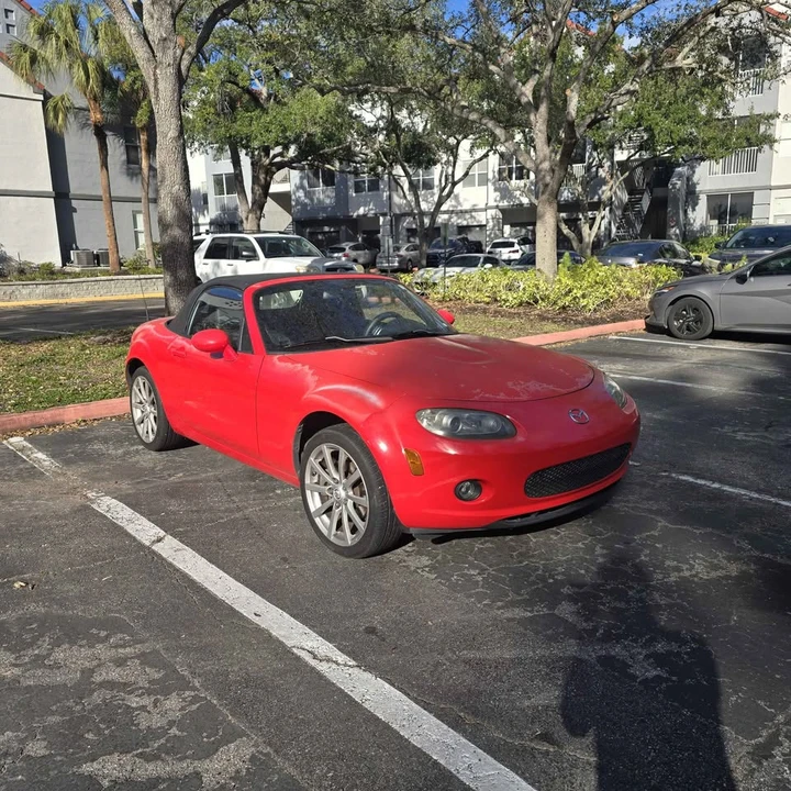 2006 Mazda NC MX-5 Miata - Image 2 of 8