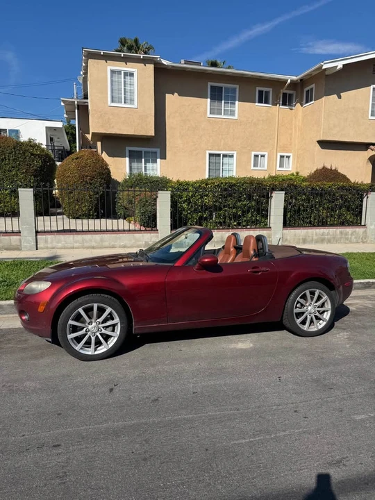 2006 Mazda NC MX-5 Miata - Image 2 of 14