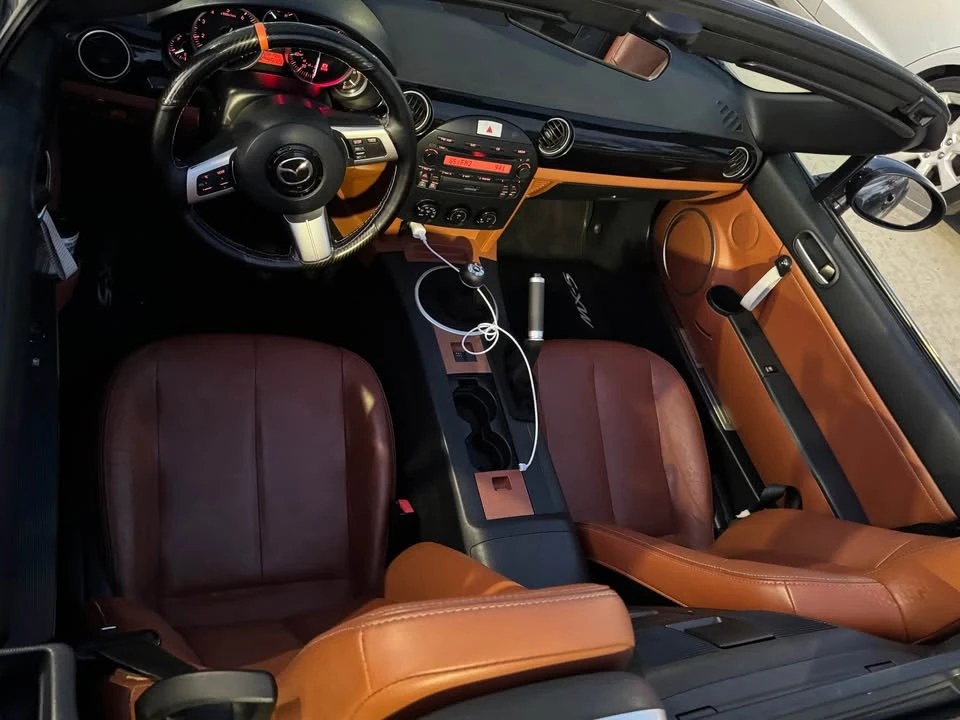 2006 Mazda NC MX-5 Miata - Image 12 of 17
