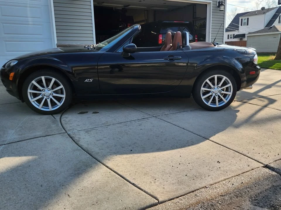 2006 Mazda NC MX-5 Miata - Image 2 of 17